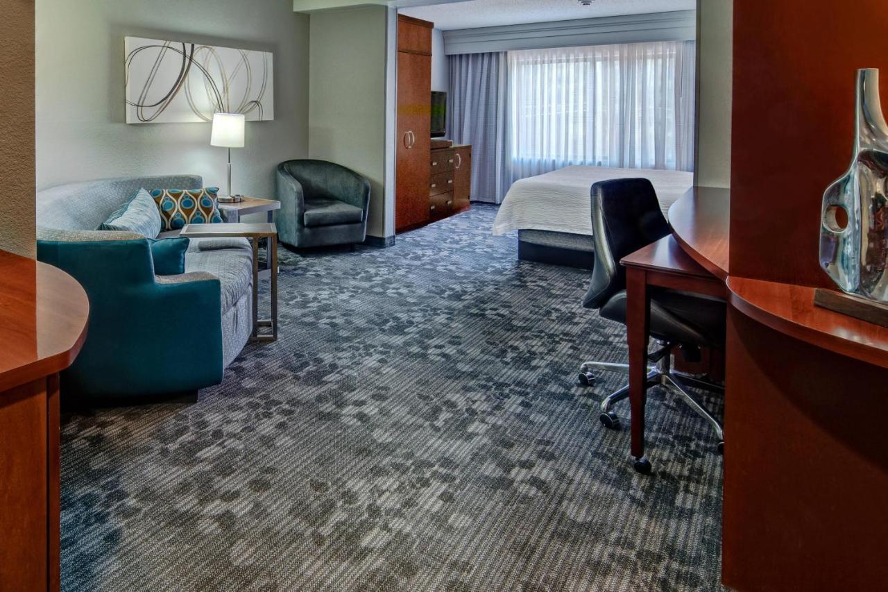 Hotel Courtyard By Marriott Troy Exterior foto